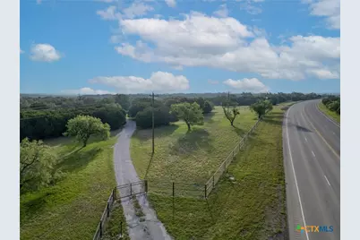 4175 S Highway 183, Lampasas, TX 76550 - Photo 4