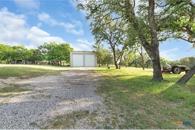 4175 S Highway 183, Lampasas, TX 76550 - Photo 30