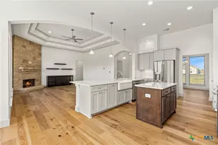 321 Farmhouse Dr, Marion, TX 78124 - Photo 18