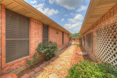 2349 Essex Grace, New Braunfels, TX 78130 - Photo 38