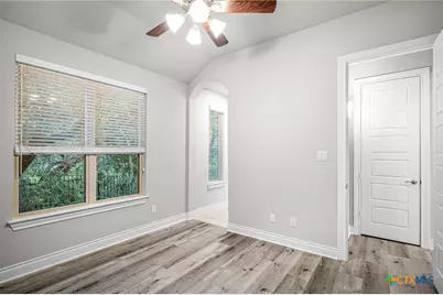 913 Coolabah Avenue, New Braunfels, TX 78132 - Photo 32