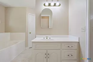 1204 Fairway Cir, Salado, TX 76571 - Photo 24