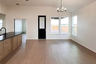 102 Persimmon Ct, Victoria, TX 77904 - Photo 18