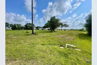 67 W Dewberry Lane, Seadrift, TX 77983 - Photo 12