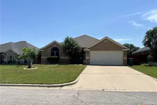 2019 Stonehenge Dr, Harker Heights, TX 76548 - Photo 2