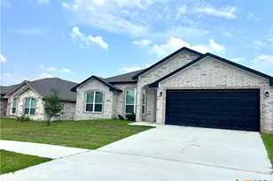 8302 Ridge Crest Dr, Killeen, TX 76542 - Photo 2