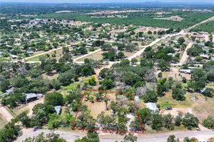 2805 Kingdom Dr, Marble Falls, TX 78654 - Photo 16