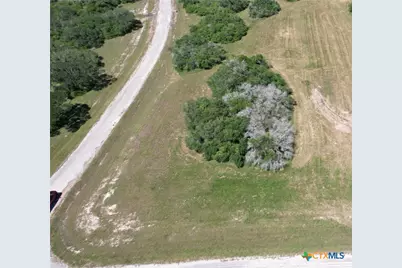 215 Swan Point Lndg, Seadrift, TX 77983 - Photo 2