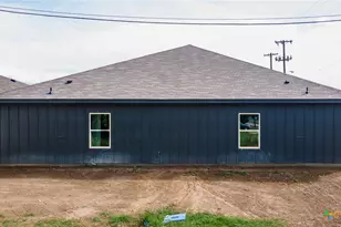 414 W Avenue C, Copperas Cove, TX 76522 - Photo 22