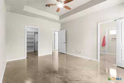 414 W Avenue C, Copperas Cove, TX 76522 - Photo 18