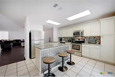 7410 Tom Watson Court, San Antonio, TX 78244 - Photo 10