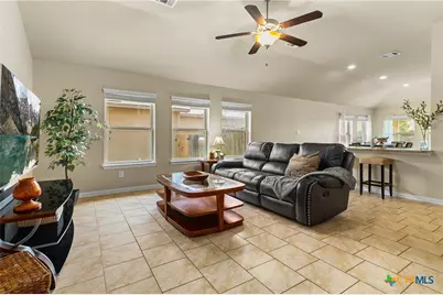 5645 Briar Field, New Braunfels, TX 78132 - Photo 6