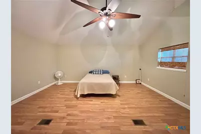 1306 W Madison Avenue, Port O'Connor, TX 77982 - Photo 18