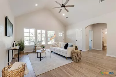 1420 Canyon Bend, Canyon Lake, TX 78133 - Photo 2