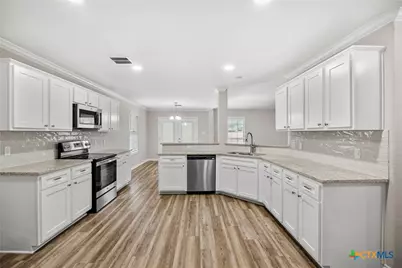 3301 Bonham Avenue, Temple, TX 76502 - Photo 12