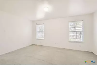 9215 Granberry Pass, Universal City, TX 78148 - Photo 14