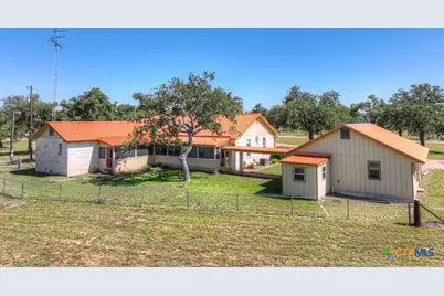 82 Bell Mountain Road, Fredericksburg, TX 78675 - Photo 32