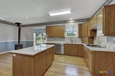 82 Bell Mountain Road, Fredericksburg, TX 78675 - Photo 12