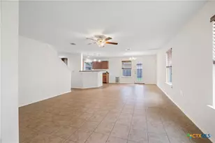 8913 Winter Haven Rd, Austin, TX 78747 - Photo 8
