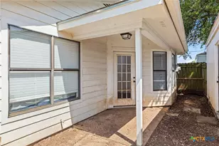 1301 Chapel Creek Rd, Waco, TX 76712 - Photo 32