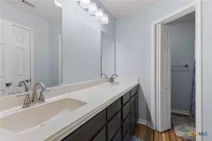 1301 Chapel Creek Rd, Waco, TX 76712 - Photo 30