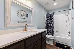 1301 Chapel Creek Rd, Waco, TX 76712 - Photo 20