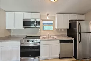 823 Trail Crest Dr, Canyon Lake, TX 78133 - Photo 20