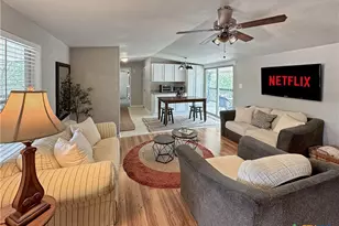 823 Trail Crest Dr, Canyon Lake, TX 78133 - Photo 12