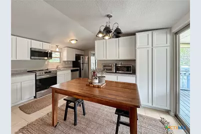 823 Trail Crest Drive, Canyon Lake, TX 78133 - Photo 18