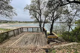 1415 Glenn Dr, Canyon Lake, TX 78133 - Photo 1