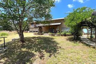 184 Guadalupe Hills Ln, Seguin, TX 78155 - Photo 28