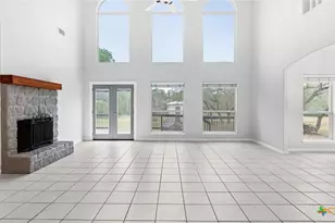 279 Pin Oak Trail, New Braunfels, TX 78132 - Photo 6