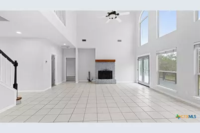 279 Pin Oak Trail, New Braunfels, TX 78132 - Photo 8
