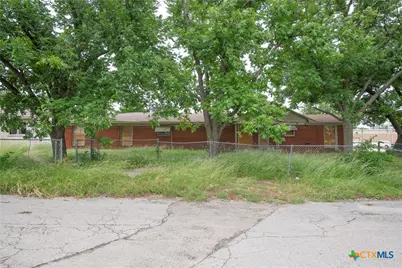 111 S 33rd Street, Temple, TX 76504 - Photo 2