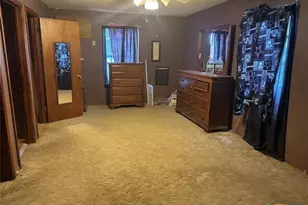 137 N Kowald Ln, New Braunfels, TX 78130 - Photo 10