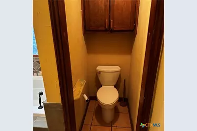 383 Fm 766, Cuero, TX 77954 - Photo 14