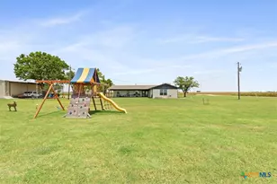 17179 Cyclone Rd, Burlington, TX 76519 - Photo 26