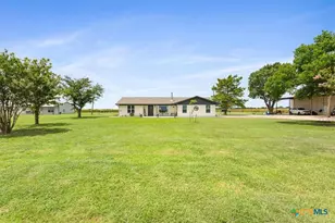 17179 Cyclone Rd, Burlington, TX 76519 - Photo 6