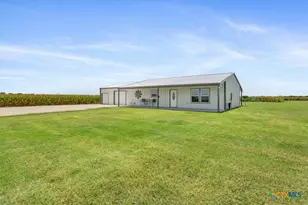 17179 Cyclone Rd, Burlington, TX 76519 - Photo 28