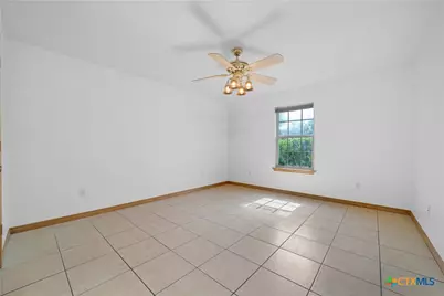 14053 Huber Road, Seguin, TX 78155 - Photo 22