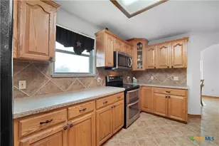 14053 Huber Rd, Seguin, TX 78155 - Photo 8