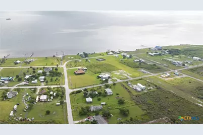 40 Waterfront Alley, Port Lavaca, TX 77979 - Photo 8