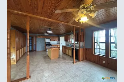 1720 County Road 276, Bertram, TX 78605 - Photo 20