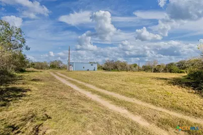 304 E 9th Street, Nordheim, TX 78141 - Photo 34