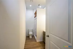 304 E 9th St, Nordheim, TX 78141 - Photo 16