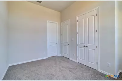 1752 Heritage Maples, New Braunfels, TX 78132 - Photo 4