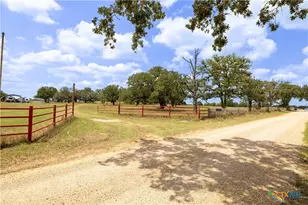 2901 Mule Creek Rd, Harwood, TX 78632 - Photo 26