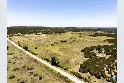812 County Road 3295, Copperas Cove, TX 76522 - Photo 2