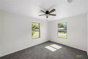 1617 E Miller St, Belton, TX 76513 - Photo 12