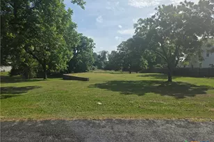 5A Jade Dr, Victoria, TX 77904 - Photo 1